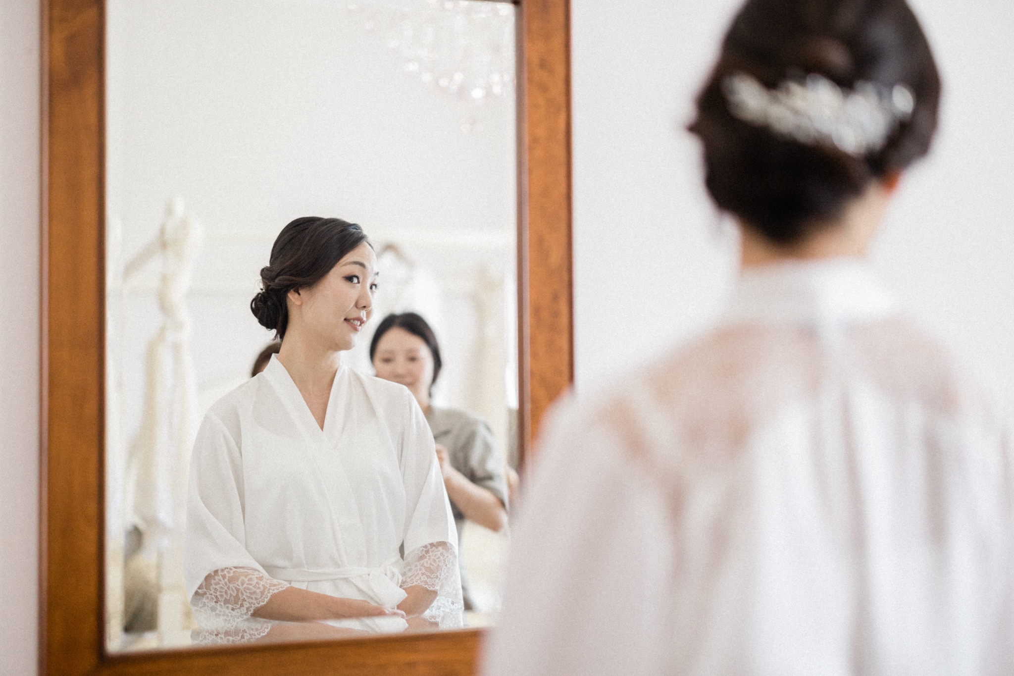 mariée miroir sobre élégante mariage chateau bouffemont