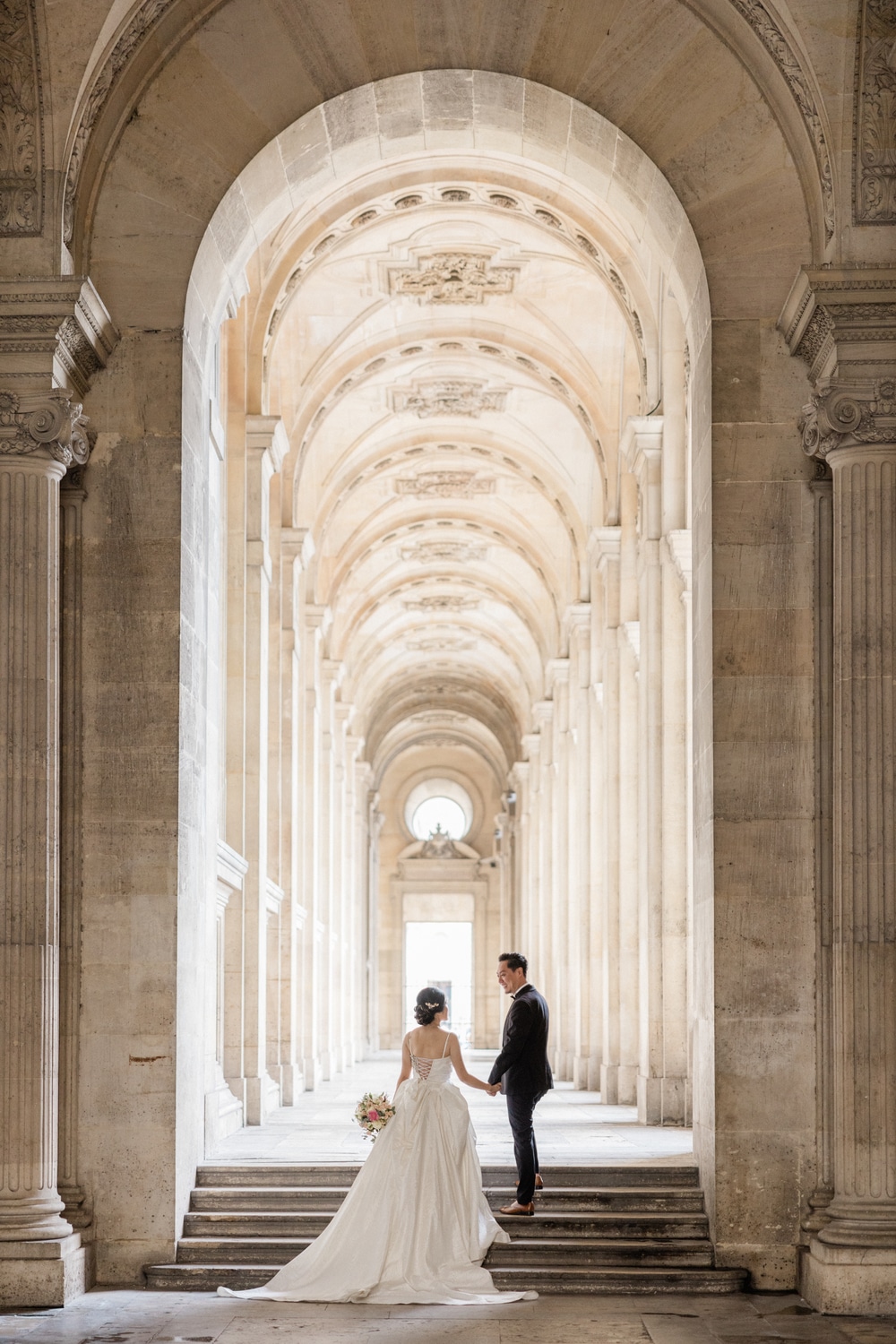 Wedding Elopement Louvre Paris