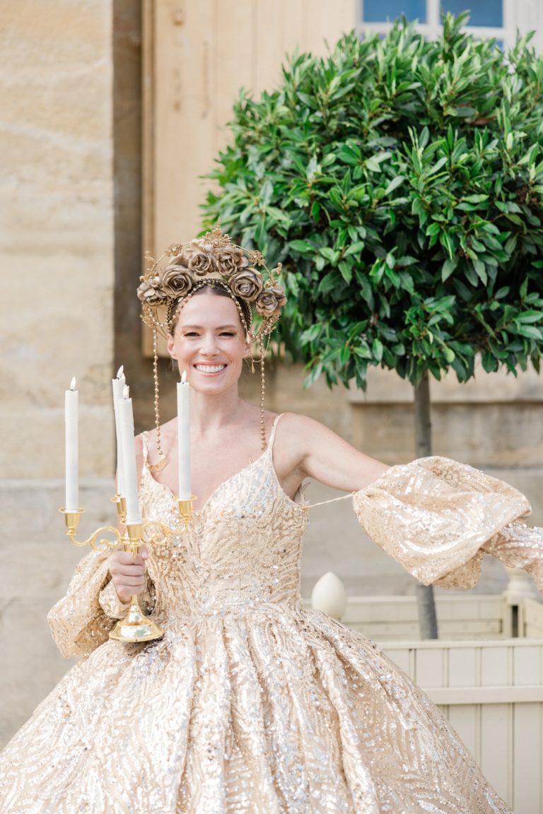 Luxury wedding at the Chateau de Villette near Paris