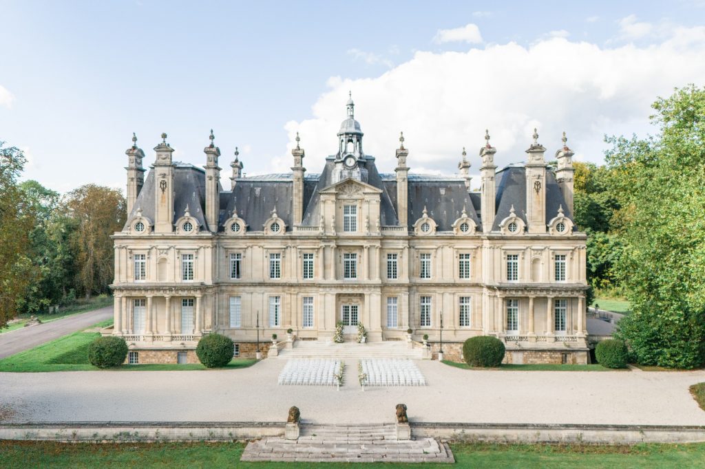Le magnifique Chateau de Saint Martin du Tertre dans le nord de Paris