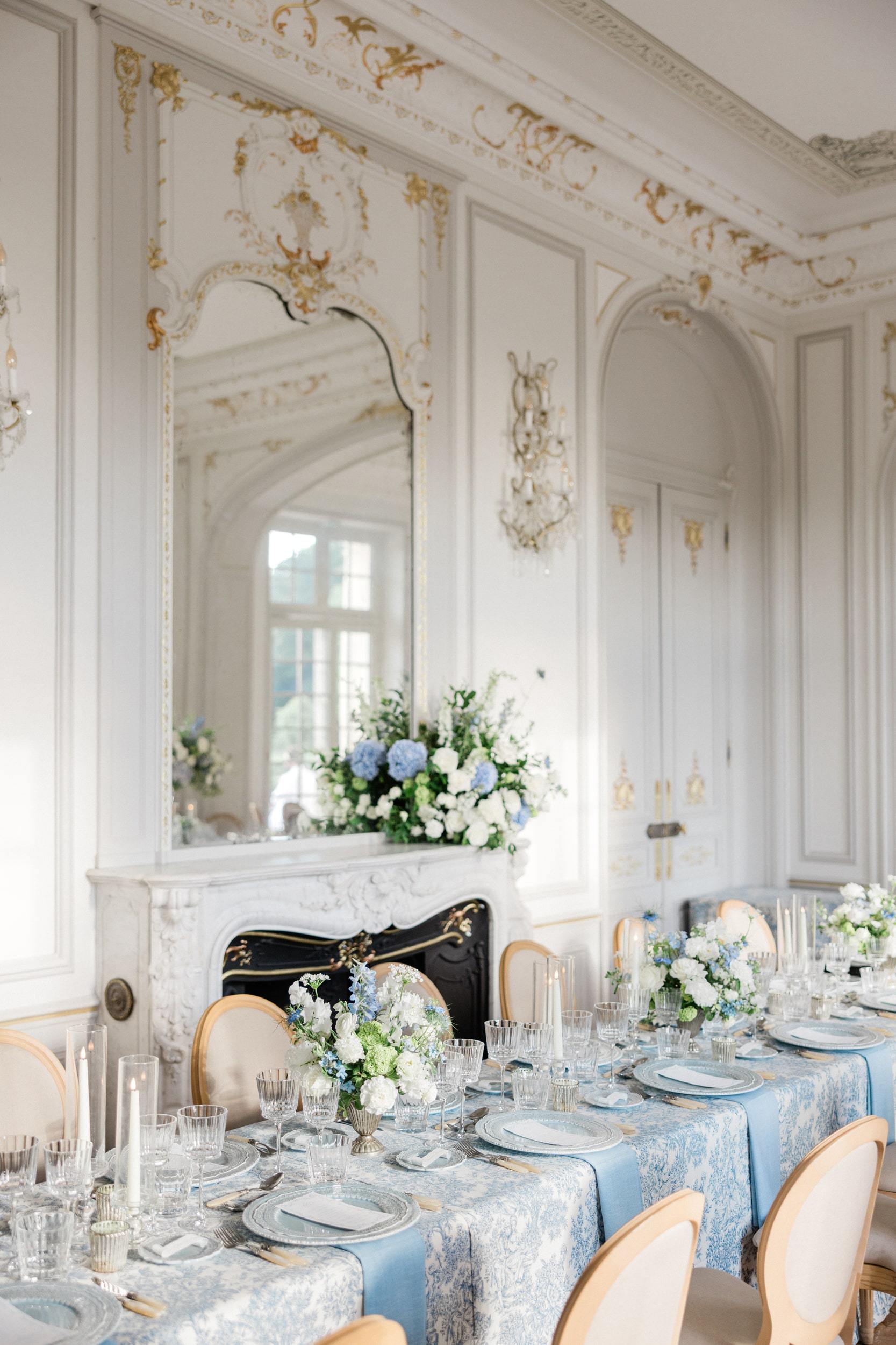 Refined floral styling at an elegant château wedding near Paris